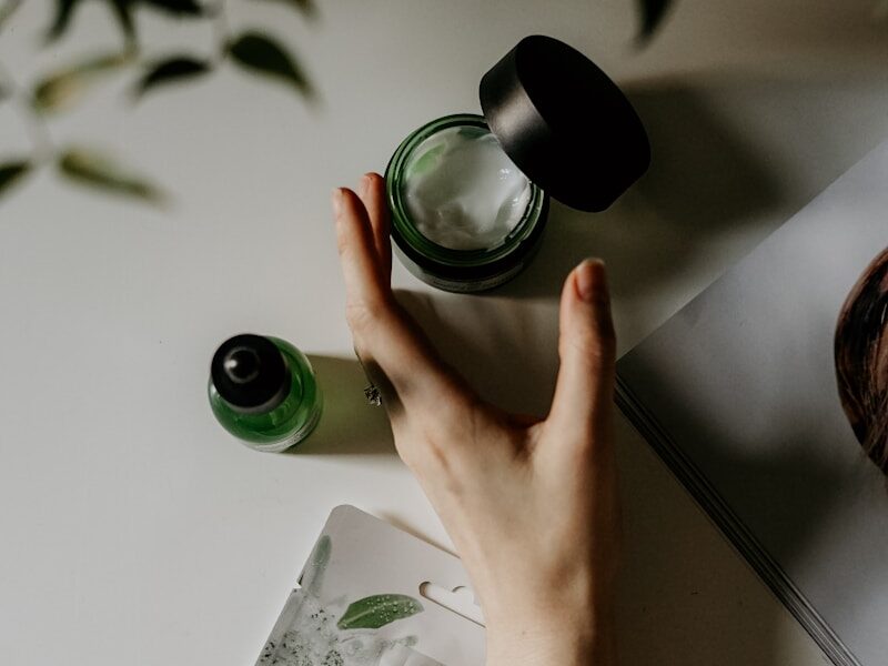 Najlepsze naturalne produkty do pielęgnacji włosów w 2024 roku