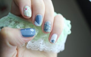 Jak zrobić wężową skórę na paznokciach? Krok po kroku do zjawiskowego manicure
