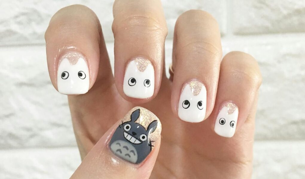 Jak zrobić wzorki na paznokciach z taśmy? Krok po kroku do mistrzowskiego manicure!