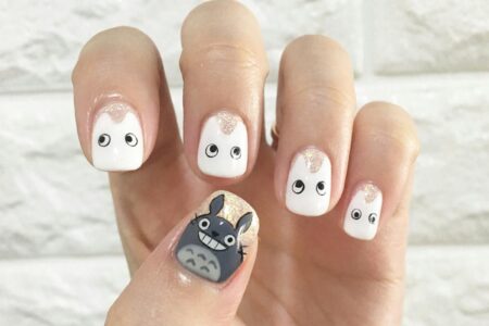 Jak zrobić wzorki na paznokciach z taśmy? Krok po kroku do mistrzowskiego manicure!