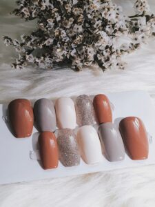 Jakie produkty są potrzebne do wykonania cukrowego manicure?