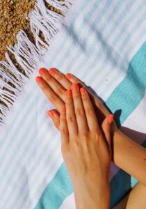 Jak przygotować paznokcie do manicure żelowego
