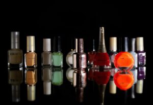 Niezbędne materiały do wykonania manicure z kroplami rosy