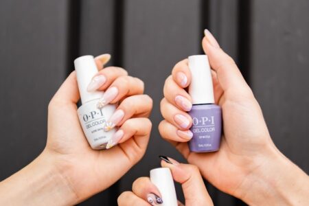 Jak z obgryzionych paznokci zrobić ładne? Sekrety manicure, które zmienią Twoje dłonie